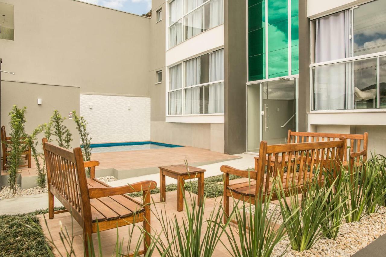 Edificio Algarve Apartment Balneário Camboriú Exterior foto